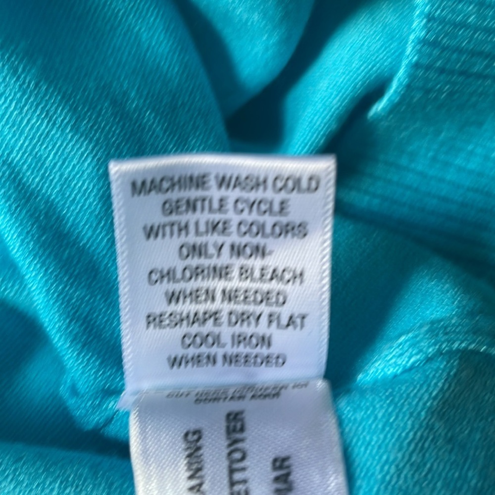 Laura Ashley size large aqua duster.Brand new with tags. - Picture 7 of 7